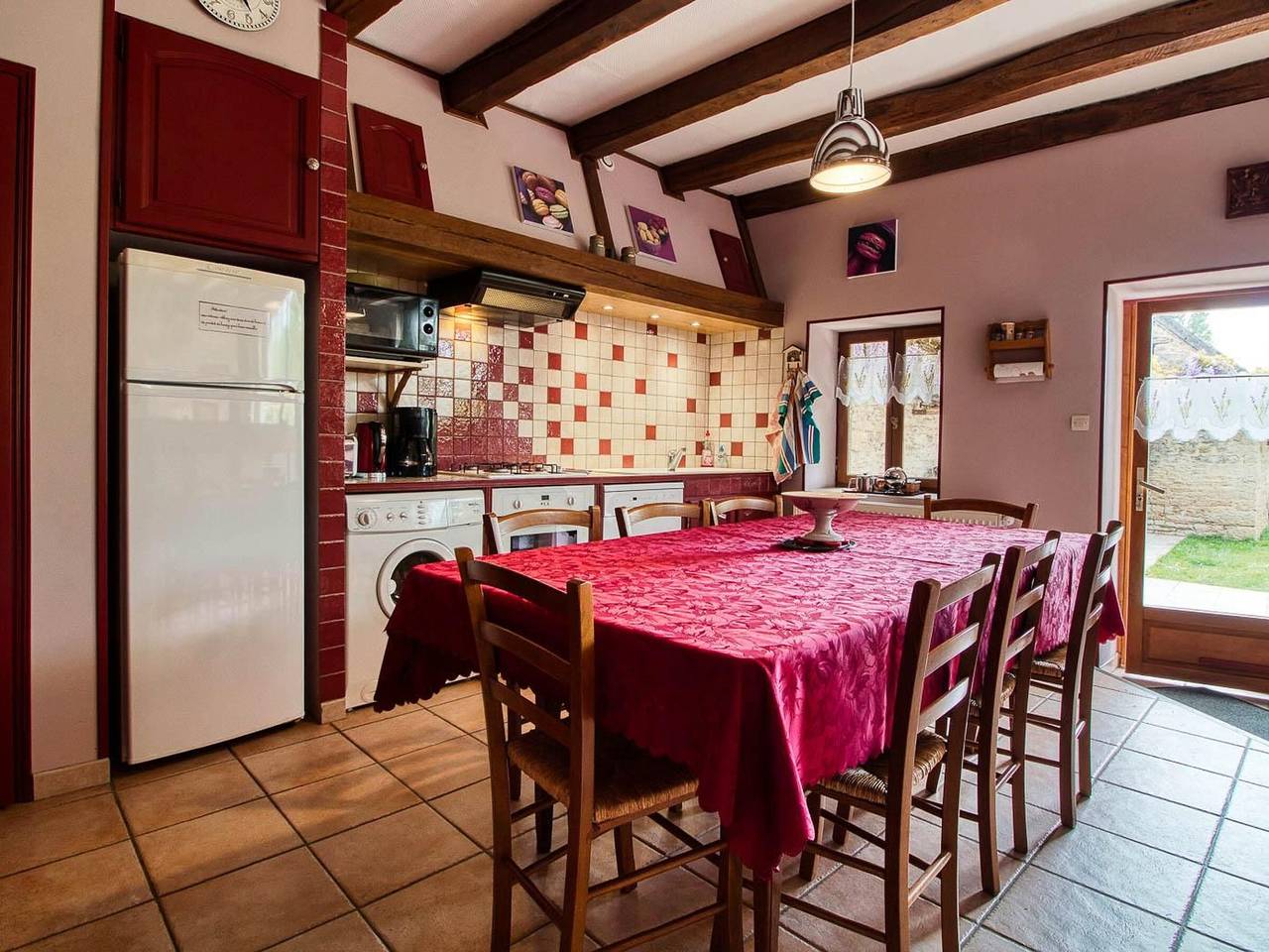 Charmante maison bourguignonne avec jardin in Ladoix-Serrigny, Région de Beaune