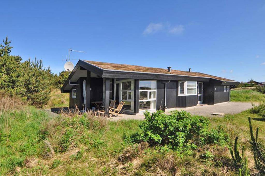 Hübsches gepflegtes Haus auf fantastischem Grundstück in Henne, Varde