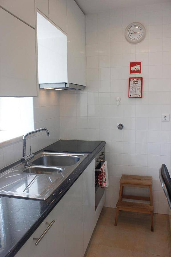 Location de vacances pour 3 personnes, avec terrasse, adapté aux familles à Ericeira - 4