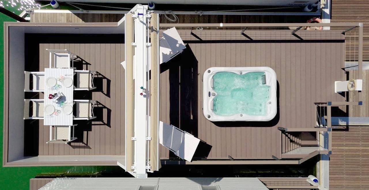 Houseboat in Portoverde Beach, Misano Adriatico