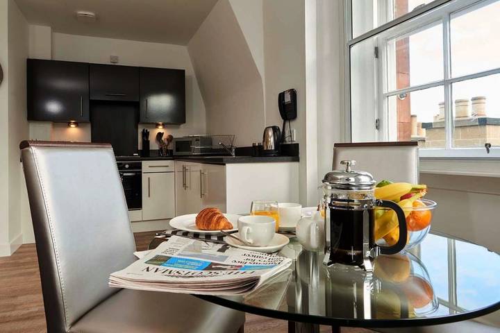 Apartahotel para 2 personas en Edimburgo