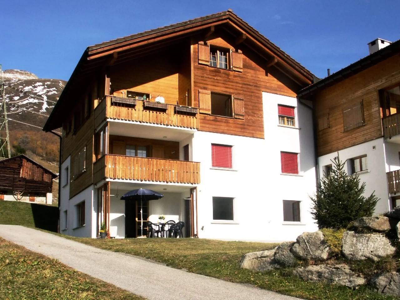 Ganze Wohnung, 4 Zimmer 6 Personen in Sedrun, Tujetsch