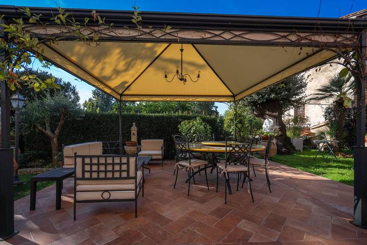 Appartamento intero, Ely Apartment In Villa, Wifi, Terricciola, Pisa in Terricciola, Pisa e dintorni