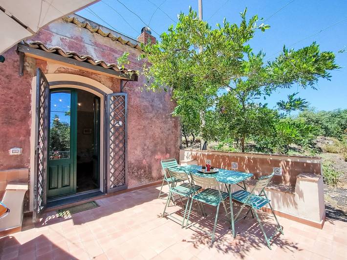 Baita per 4 persone, con Terrazza e Giardino in 