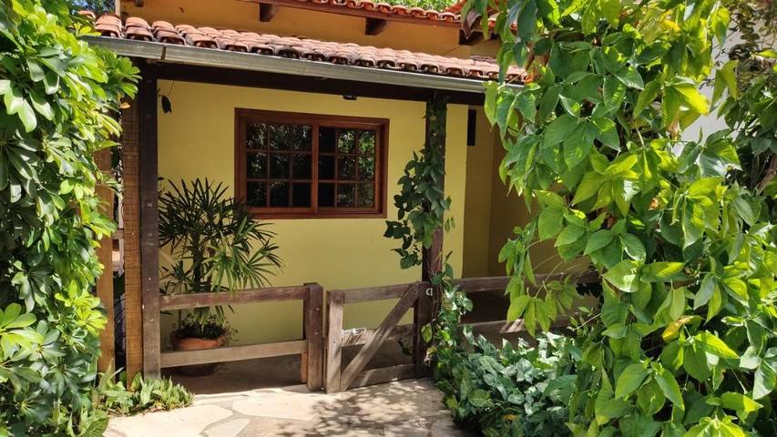 Casas e apartamentos de temporada para 2 pessoas, com terraço e vista e ainda jardim em Goiás