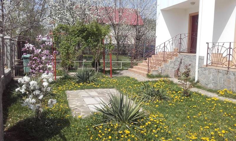 Maison d’hôte pour 15 personnes, avec jardin et vue, animaux acceptés dans Cornu de Jos