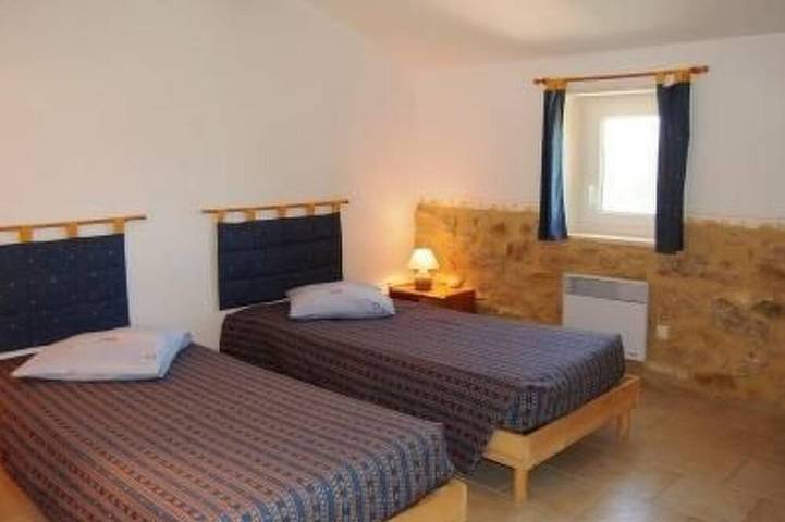 Feriendorf \"La Jasse in Saint-Quentin-la-Poterie, Région de Nîmes