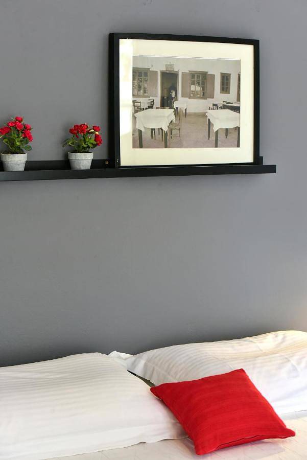 Maison d’hôte pour 3 personnes, avec jardin et terrasse, animaux acceptés à Hydra - 3