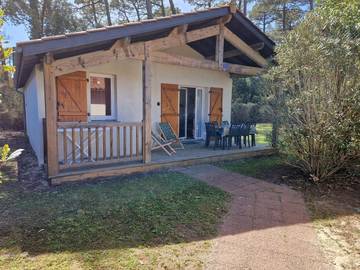 Gîte pour 5 personnes, avec piscine et vue ainsi que jardin et bassin pour enfant à Ondres