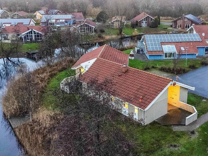 Ferienhaus für 10 Personen, mit Terrasse und Whirlpool sowie Kinderpool und Pool an der Nordsee - 4