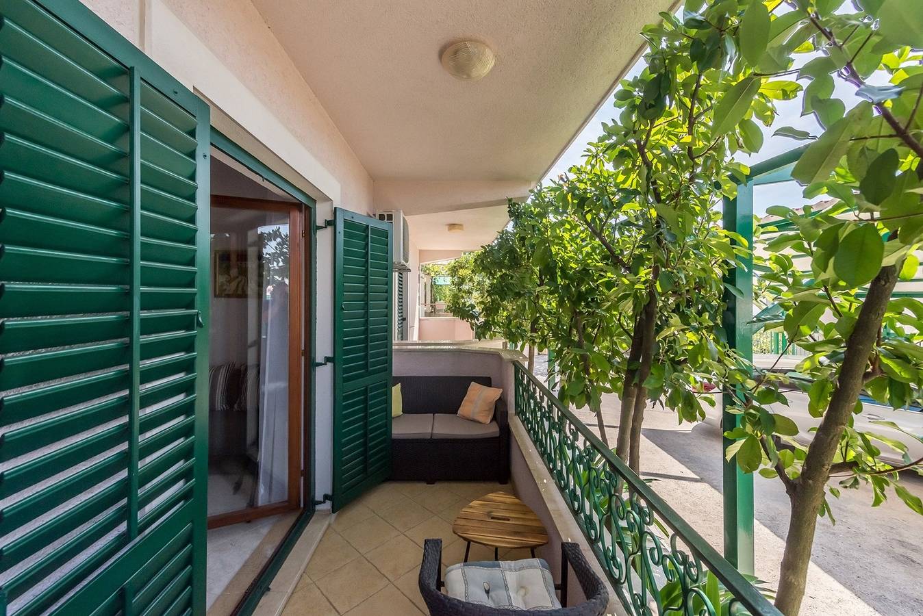 Hel leilighet, Ferieleilighet for 4 personer med balkong / terrasse in Okrug Gornji, Čiovo