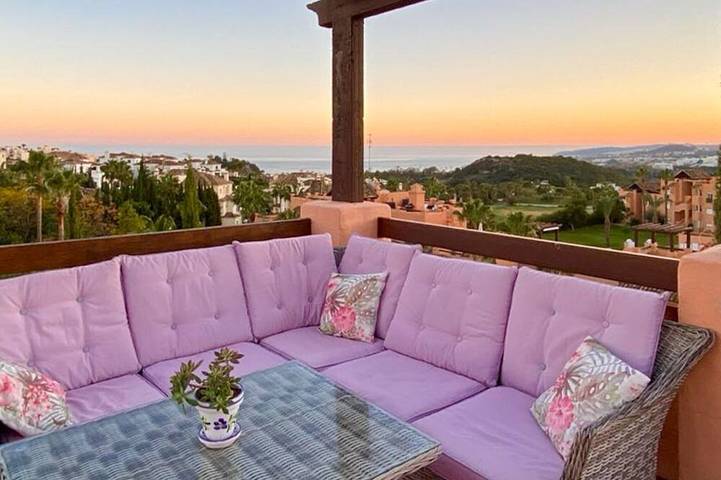 Chalet para 5 personas, con piscina además de terraza y jardín en Casares