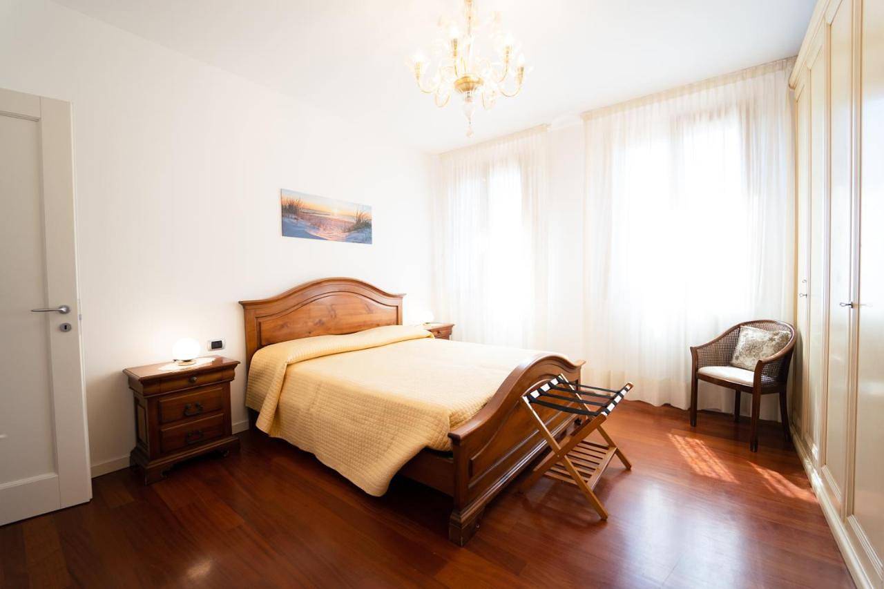 Ganze Wohnung, Casa Elti - Shanti and Jay apartments in Lido di Venezia, Venedig