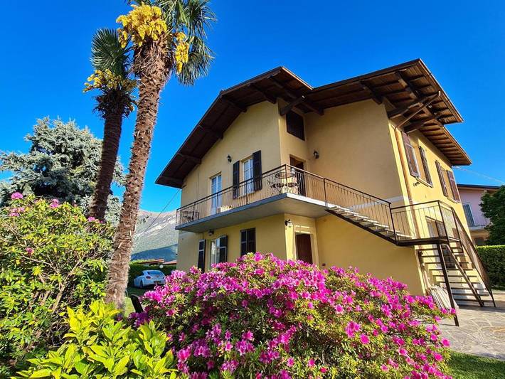 Location de vacances pour 2 personnes, avec vue ainsi que jardin et vue sur le lac, animaux acceptés à Bellagio - 3