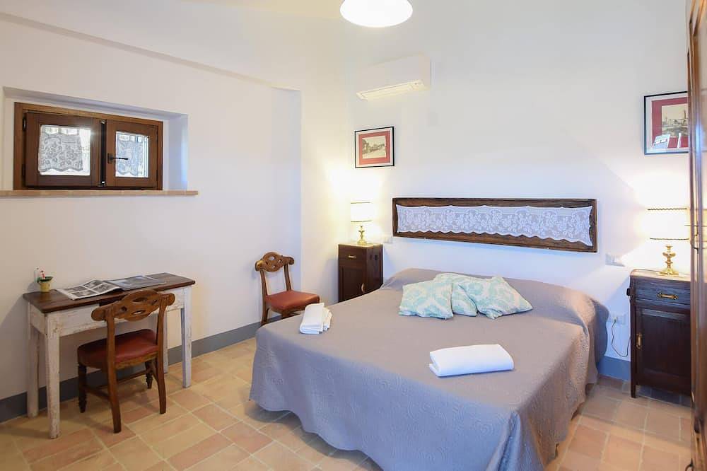 Schönes Haus in Petroro mit Wlan in Todi, Perugia Provinz