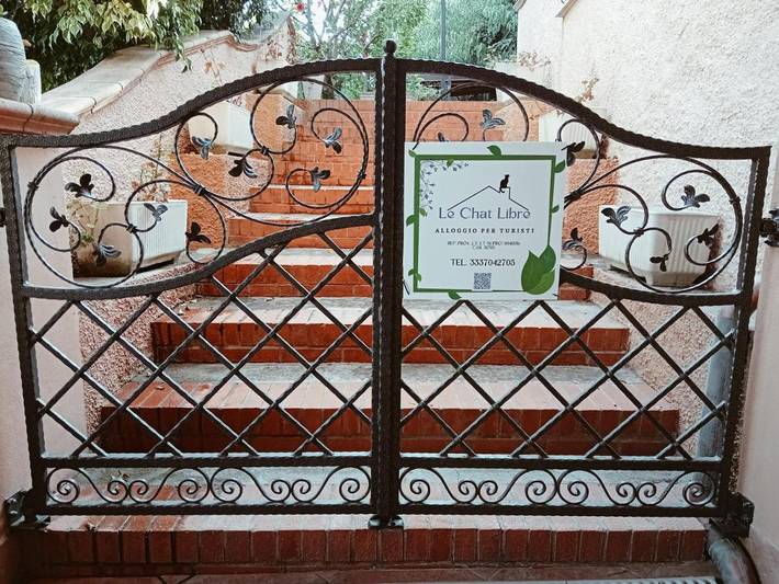 Casa vacanza per 5 persone, con Balcone e Terrazza nonché Giardino e Panorama a Monte San Biagio