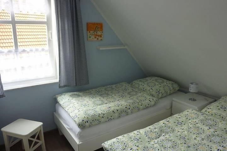 Ferienhaus für 4 Personen, mit Garten und Terrasse in Carolinensiel - 2