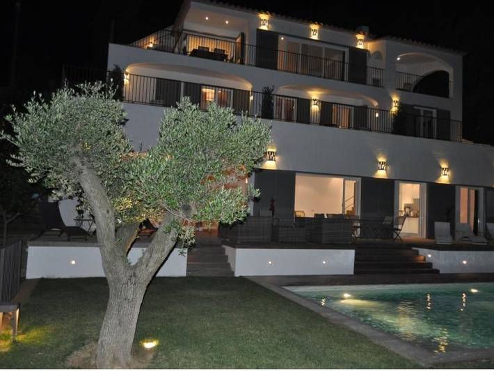 Ferienhaus für 12 Personen, mit Balkon und Terrasse sowie Garten und Pool in Sa Riera - 2