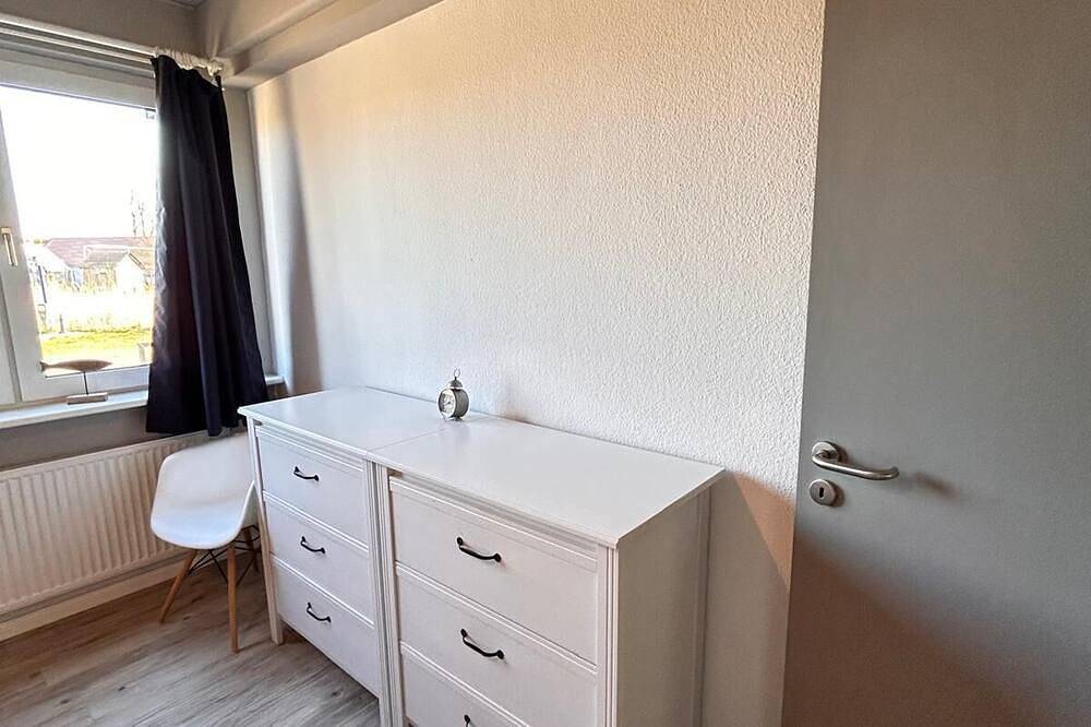 Ganze Wohnung, Ferienwohnung 'Seeadler' – komfortabel und zentral in Pellworm, Nordfriesische Inseln