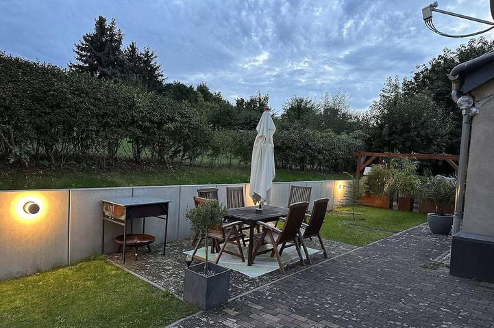Ferienwohnung für 5 Personen, mit Terrasse und Garten in Neuzelle