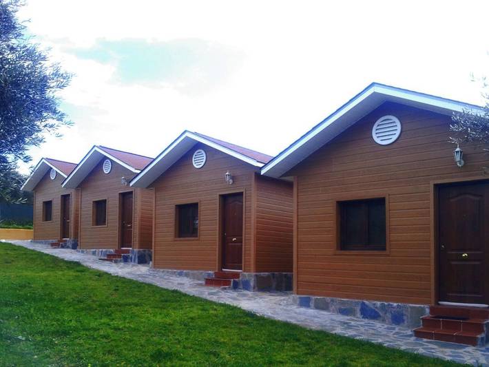 Casa rural con piscina para 3 personas, con jardín y vistas además de piscina y terraza en Castilla-La Mancha - 4