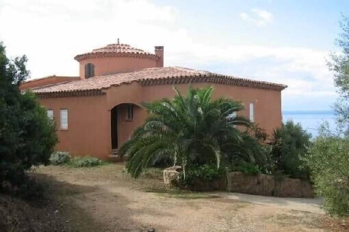 Villa pour 5 personnes, avec jardin à Olmeto