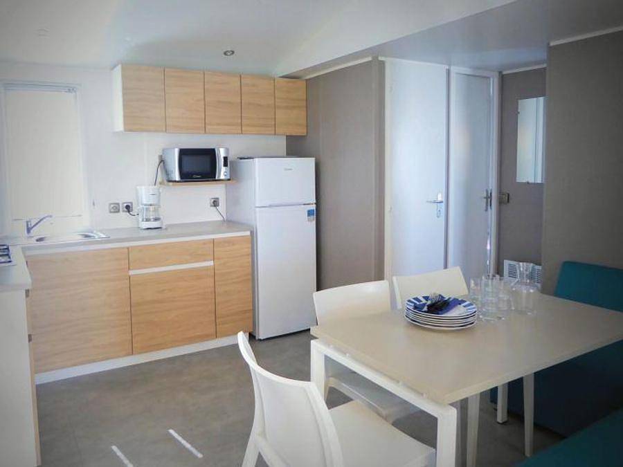 Le Bahamas Beach - Mobilhome 6 personnes - C- Mobil-home Baltique climatisé 3 chambres in Saint-Gilles-Croix-de-Vie, Vallée de la Loire
