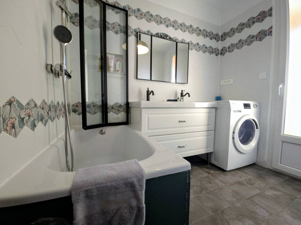 Appartement entier, Appartement calme avec parking - 2 pers. in Auxerre, Région d'Auxerre