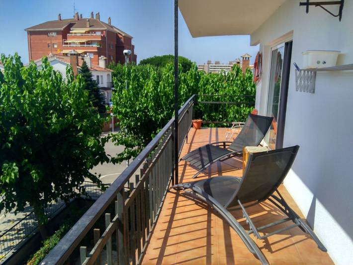 Apartamento para 5 personas, con balcón en Cabrera de Mar