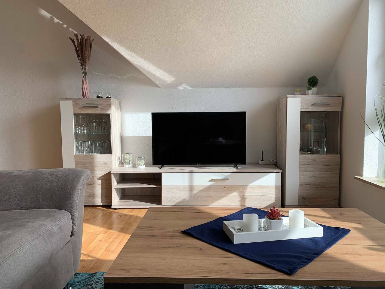 Ganze Ferienwohnung, Ferienwohnung Pusteblume - 2 Schlafzimmer, Küche, Wohnzimmer, Bad, Balkon in Affoldern, Edertal