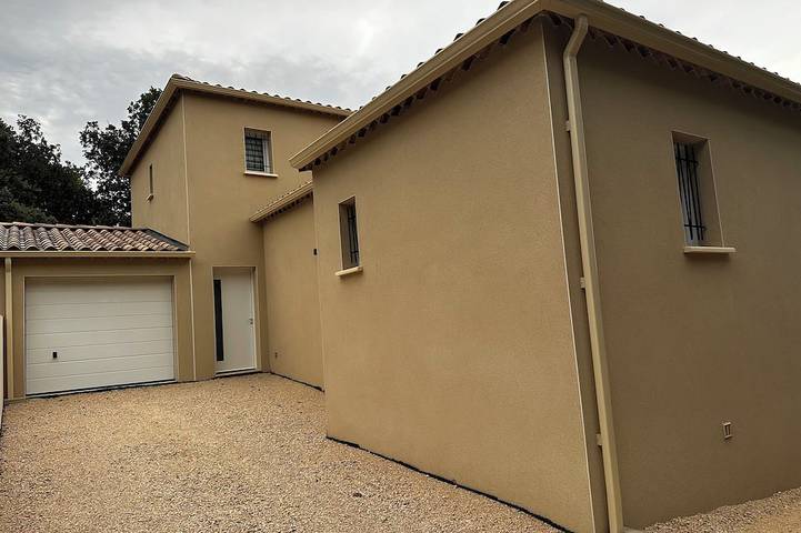 Location de vacances pour 6 personnes, avec piscine à Aubussargues - 4