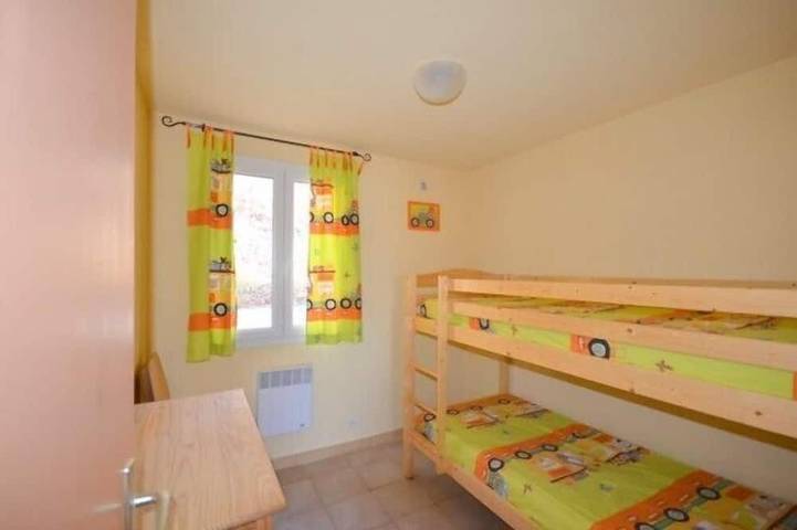 Gîte pour 5 personnes, avec jardin et balcon à Bauduen - 3