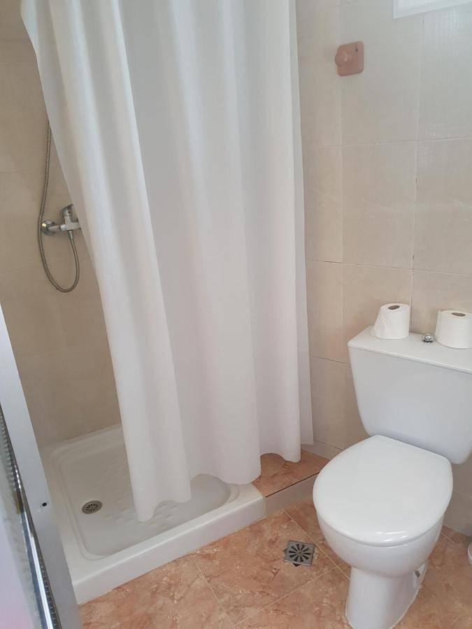 Standard Twin Room with Shared Bathroom in Lavacolla, Saint-Jacques-de-Compostelle