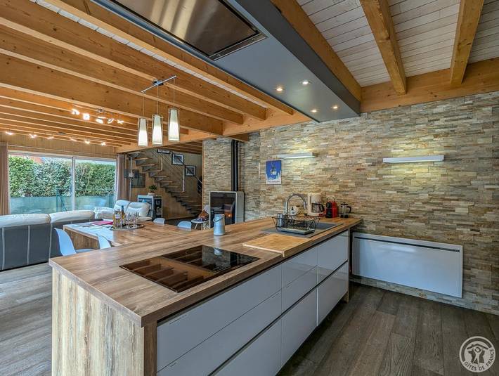 Gîte pour 6 personnes, avec terrasse et jardin à Saint-Mamet - 4