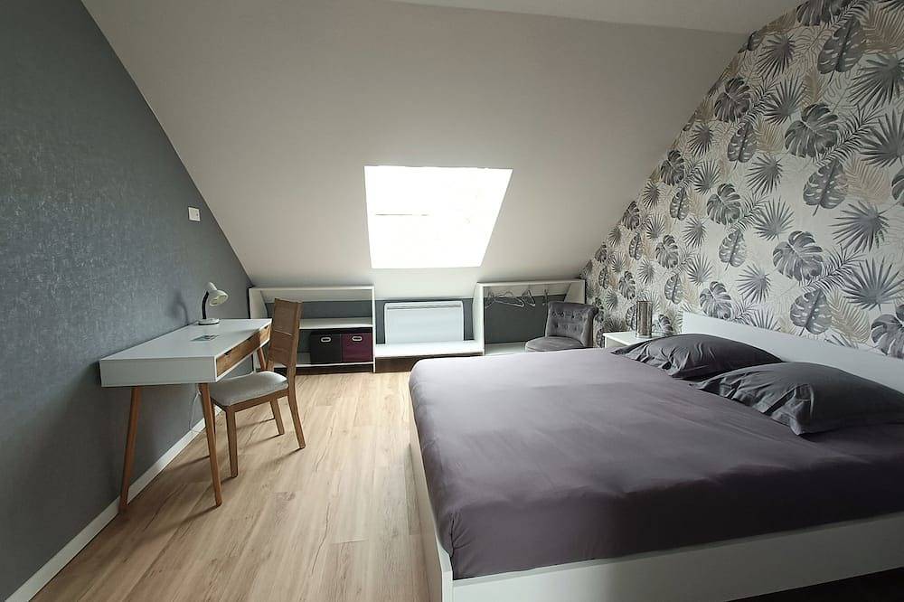 Apartamento entero, 4-person apartment in Écommoy, Sarthe