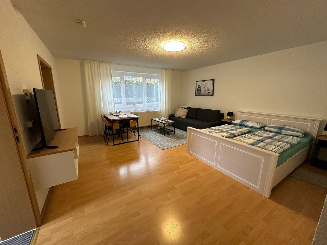 Ganze Ferienwohnung, Ferienwohnung Kraus 2-4 Pers. - Ferienwohnung Kraus 2-4 Pers. in Herbolzheim, Südschwarzwald