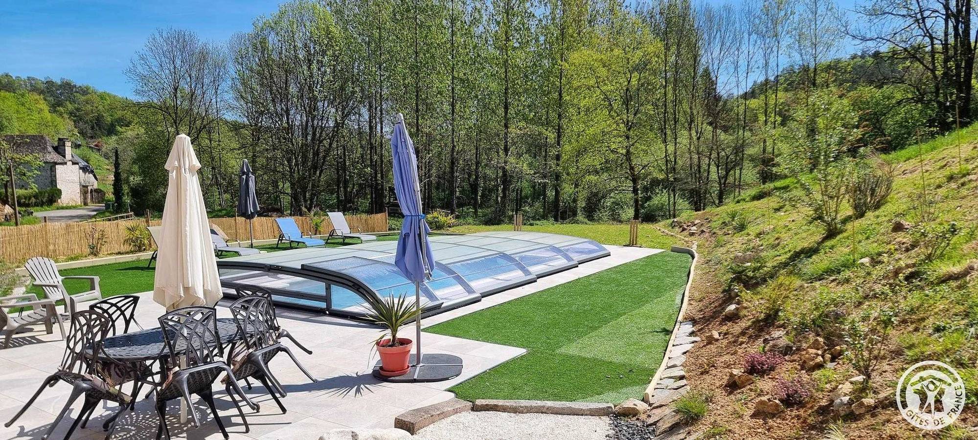 Gîte für 9 Personen mit Terrasse in Argentat-sur-Dordogne, Tulle und Umgebung