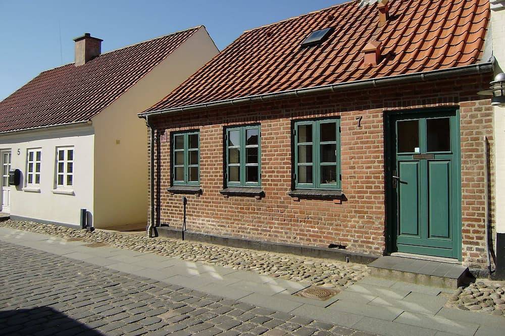 60m2 schönes frischrenoviertes Stadthaus nahe am Hafen und der Fußgängerzone. in Nyköbing Mors, Morsø