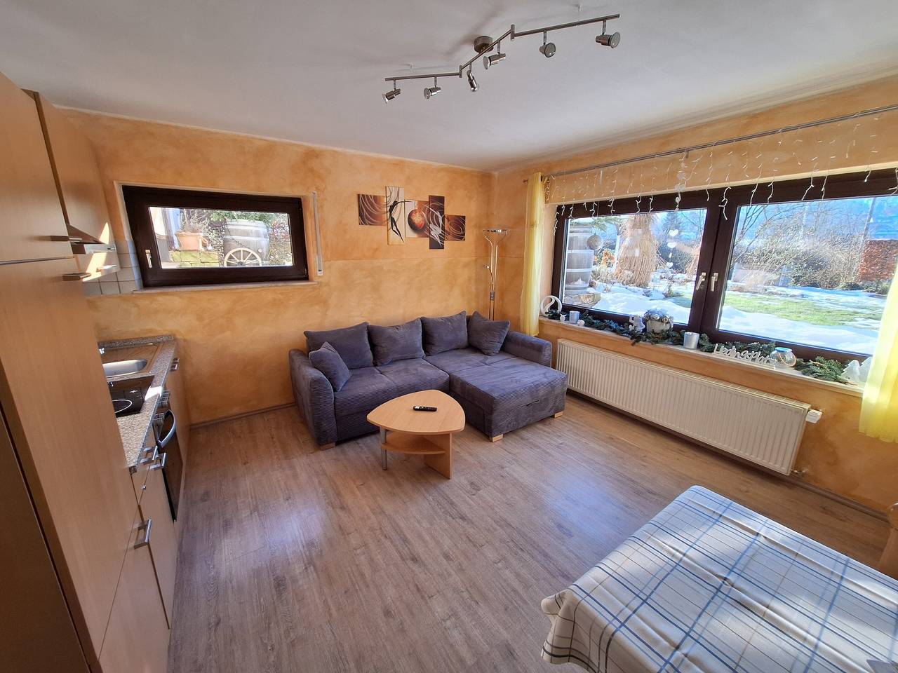 Apartamento entero, Apartamento 'Ferienwohnung Familie Balko' con terraza privada, jardín privado y Wi-Fi in Arnsberg, Hochsauerlandkreis