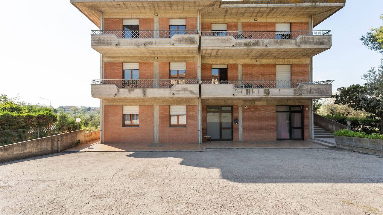 Apartamento vacacional entero, Ferienwohnung für 6 Personen (100 m²) in Tuoro Sul Trasimeno in Tuoro sul Trasimeno, Lago Trasimeno