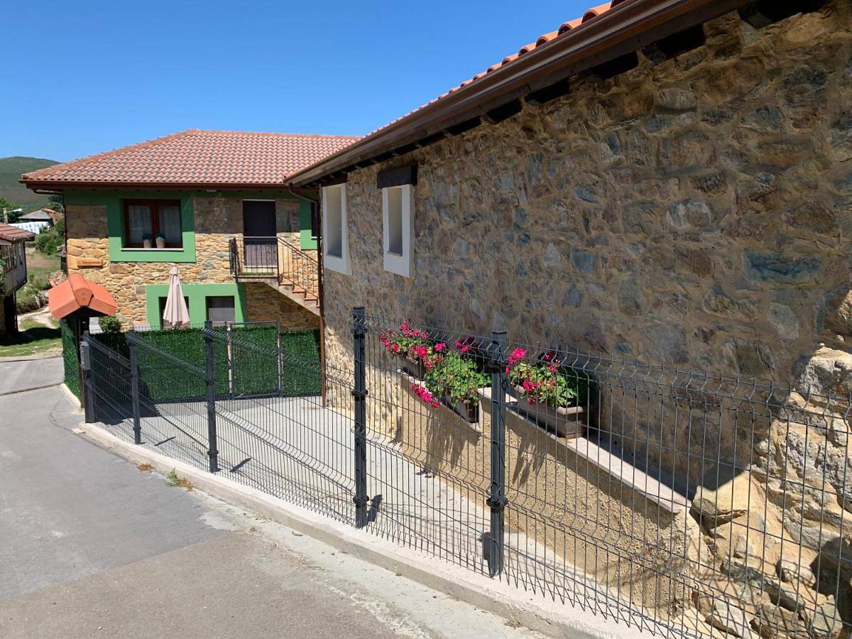 C'Genoveva Complejo Turistico Rural Caleacabo in Valdés , Costa Verde