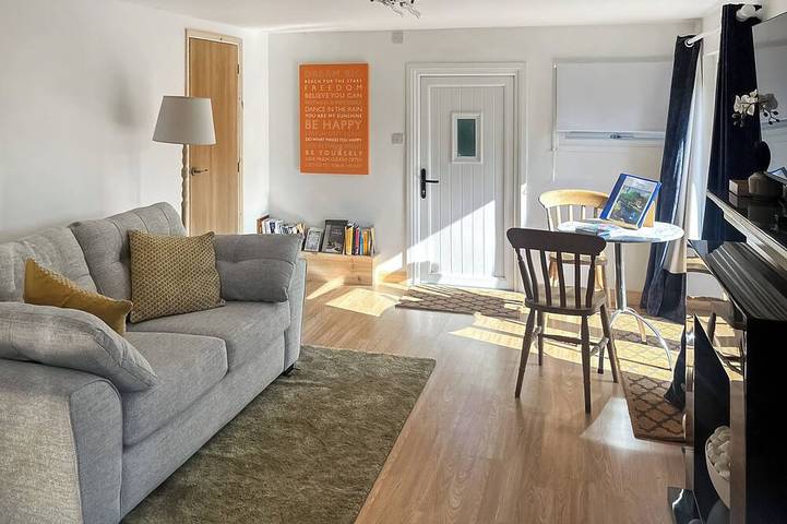 Island Lodge in Little Baddow, Chelmsford