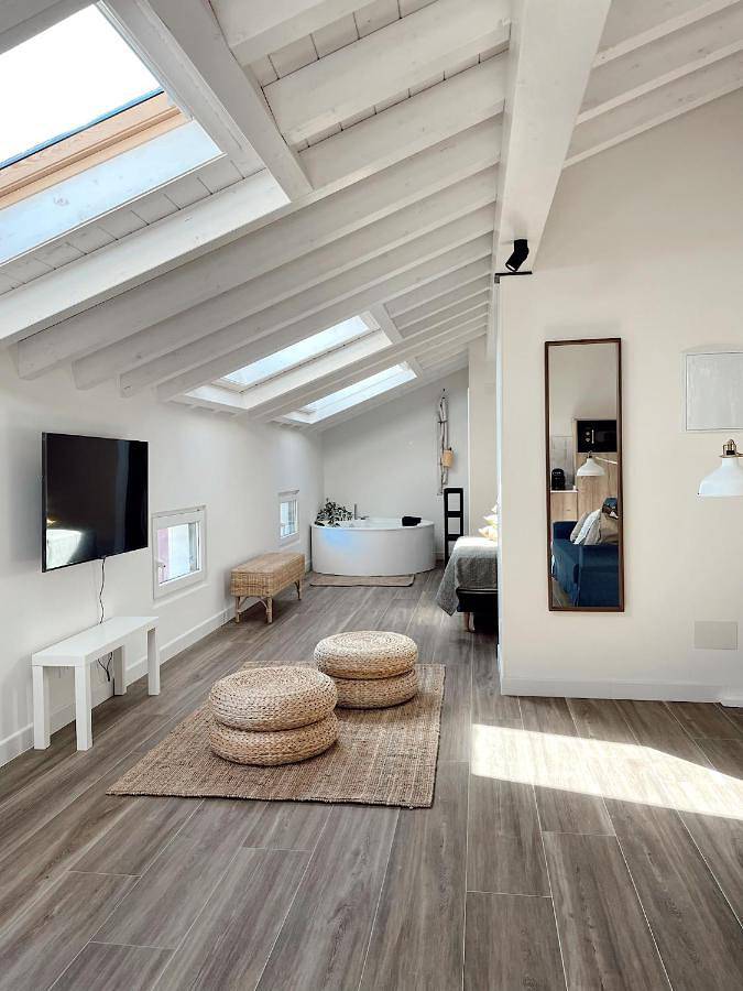 Apartamento para 4 personas, con Terraza y Jacuzzi además de Jardín y Vistas en Oreña