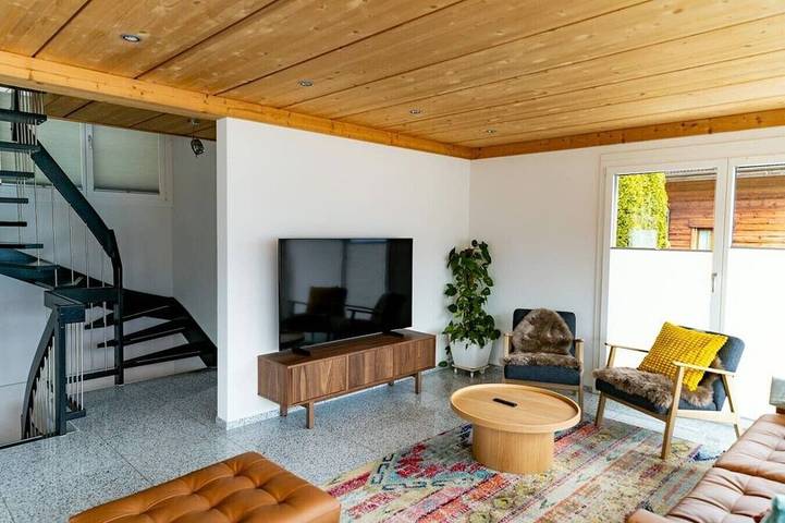 Chalet für 12 Personen, mit Sauna und Garten sowie Balkon im Berner Oberland - 4