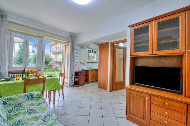Gîte pour 4 personnes, avec terrasse, adapté aux familles dans Stresa - 4
