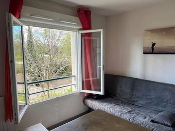 Location de vacances pour 2 personnes, avec terrasse et piscine à Juvignac