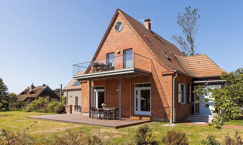 Ferienwohnung für 4 Personen, mit Terrasse und Garten sowie Sauna und Ausblick