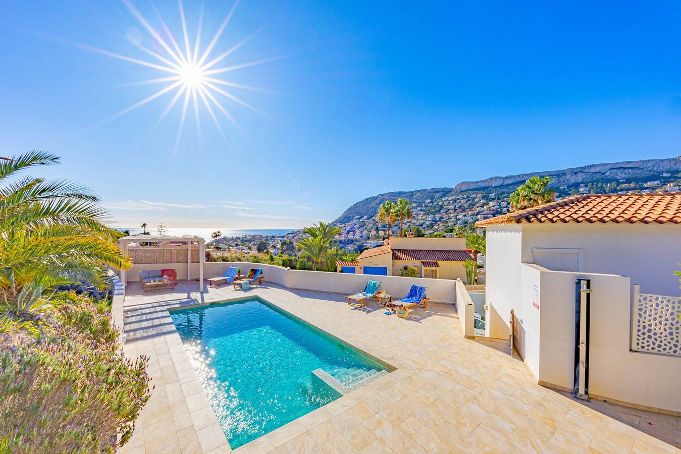 Villa Arcana - Plusholidays in Calpe, Costa Blanca