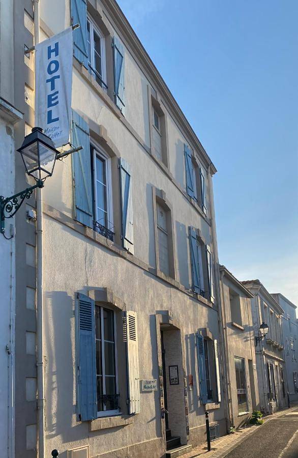 Hôtel pour 2 personnes, avec jardin dans Office De Tourisme Du Chateau D Olonne - 2