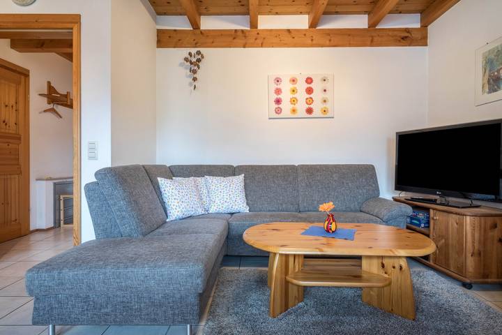 Ganze Wohnung, 'Ferienwohnung Laile' in Seenähe mit Wlan in Eriskirch, Region Bodensee-Oberschwaben